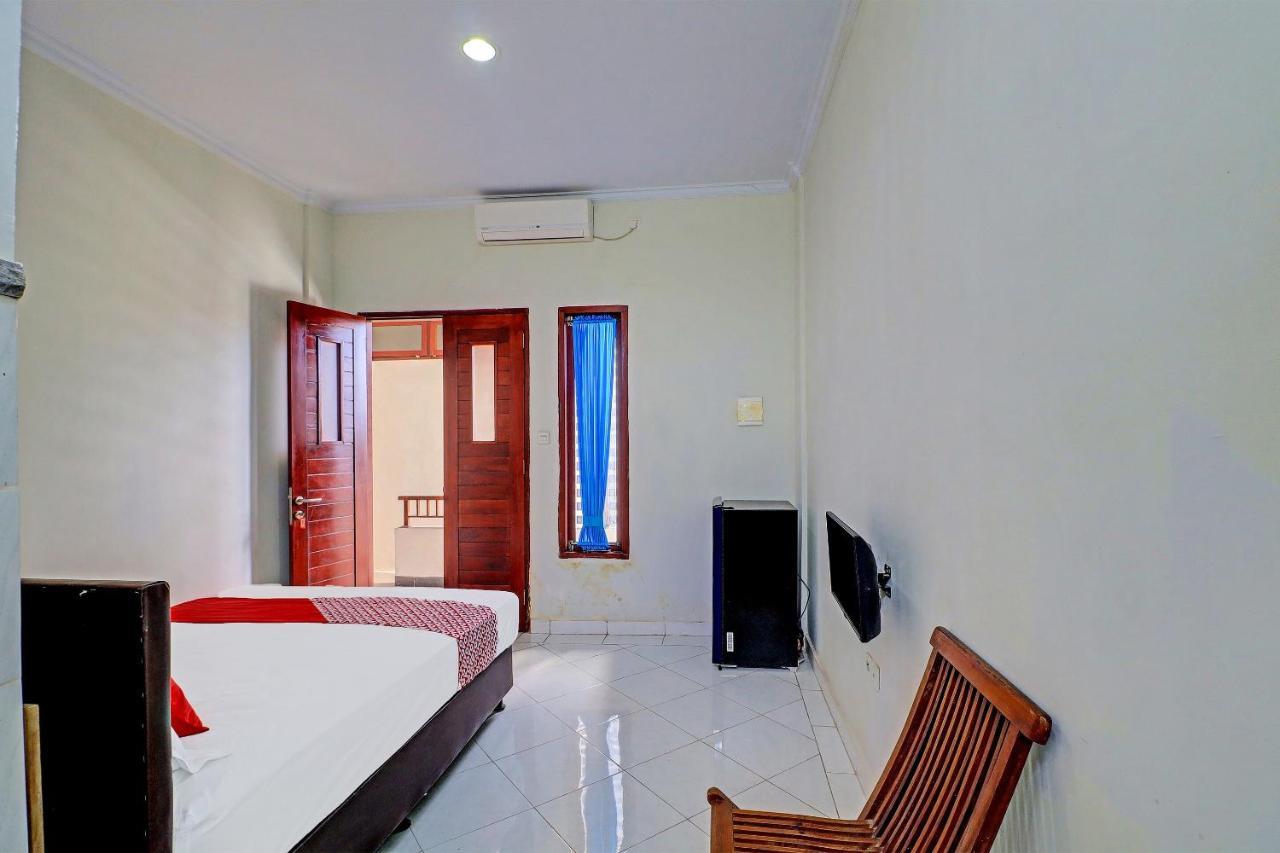 Oyo 91933 Puri Gana Residence デンパサール エクステリア 写真